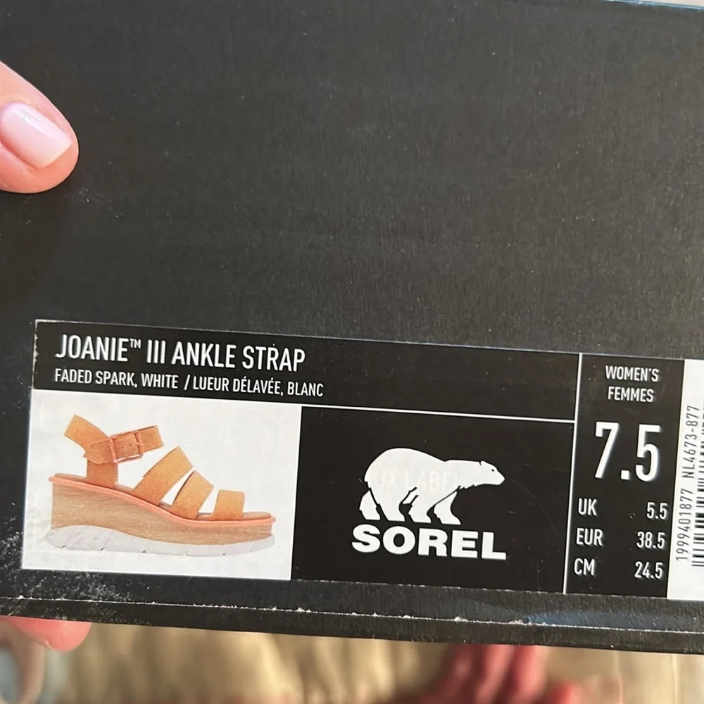 Sorel Women's Tan Sandals - Picture 6 of 7